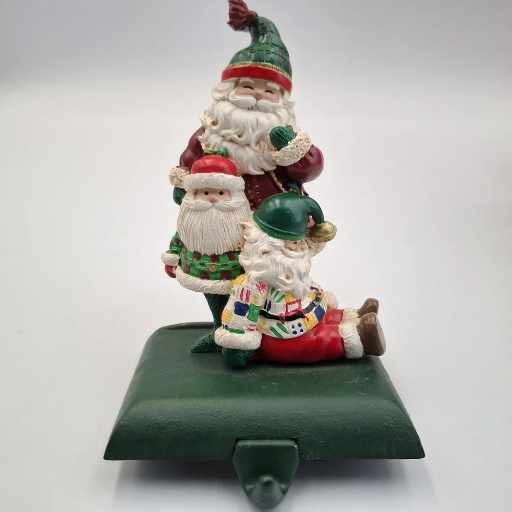 Vintage Potpourri Press Christmas Stocking Hanger Santa Claus Trio 1994‎ Holiday